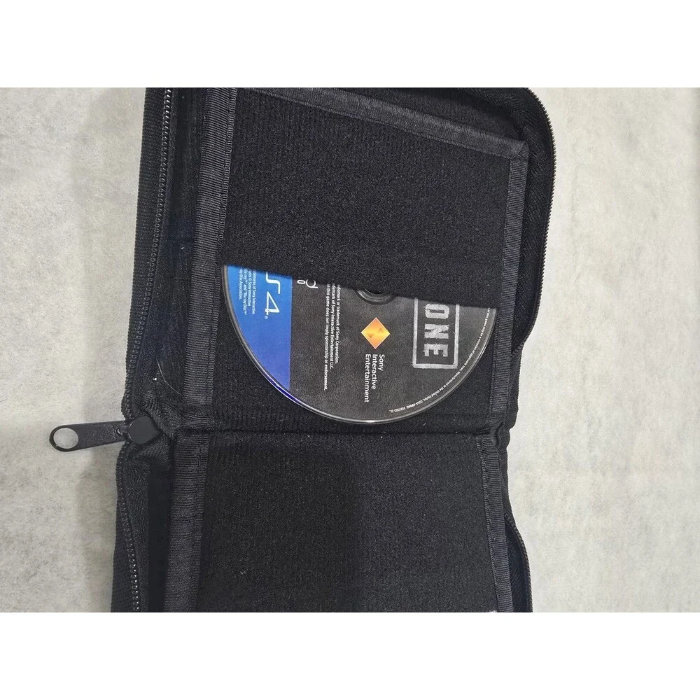 Video Game Lot of 4 (Loose Discs) Xbox One & PS4 With Zippered Travel Case